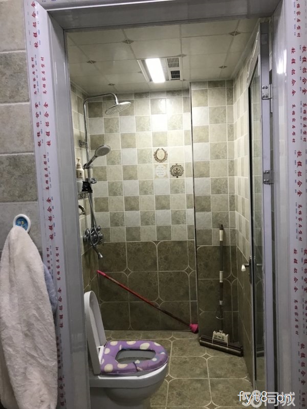 帝景湾精装修电梯房92平方三室两厅小区环境好有车库靠近学校